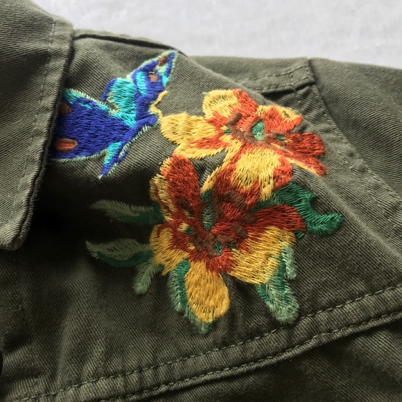 SOLD - Picture 3 of 8